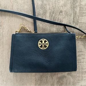 Tory Burch Carson Zip Top Crossbody Bag